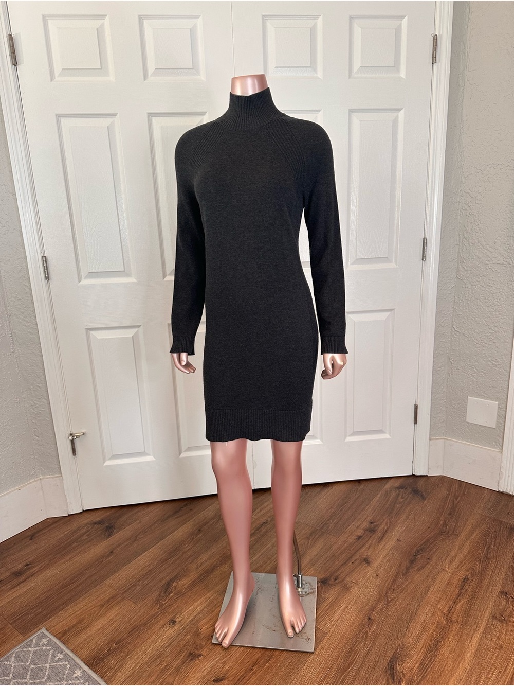 lululemon Knit Sweater Dress | Charcoal Gray | Mock Neck | Size 8 | A-1828 - Picture 4 of 14